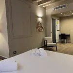 Domus Santa Cecilia - Trastevere Luxury Suite